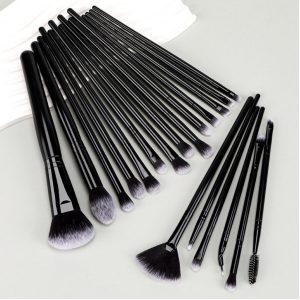 Kit 20 Pincéis para Profissionais de Maquiagem Make Contorno