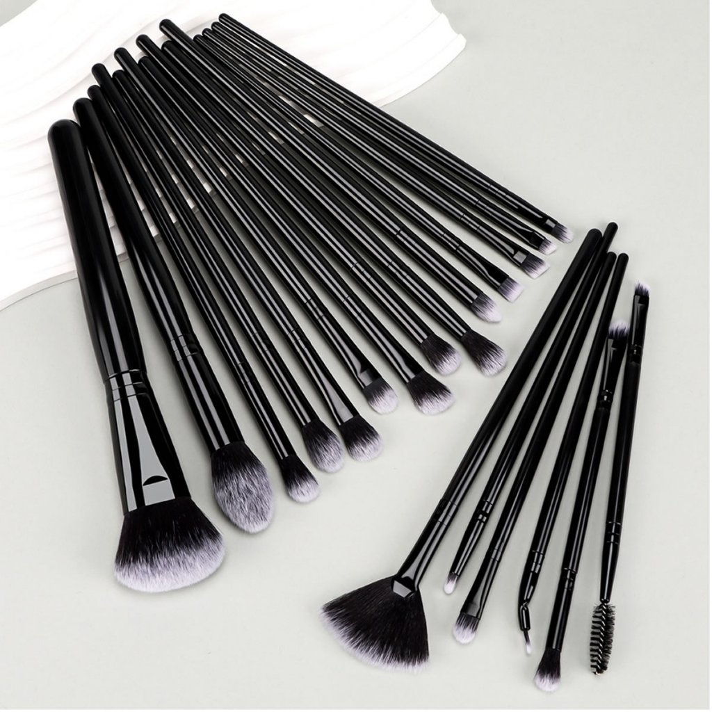 Kit 20 Pincéis para Profissionais de Maquiagem Make Contorno